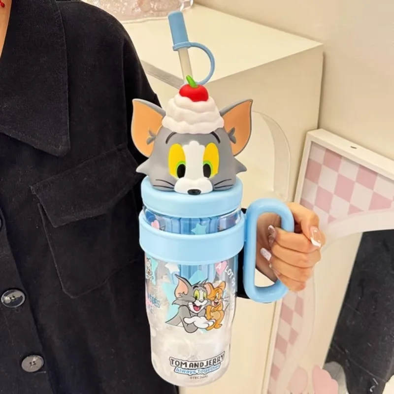 1060 مللي توم جيري سعة كبيرة في الهواء الطلق تريتان غلاية الجليد زجاجة ماء فتاة مكتب شرب كوب بقشة طالب الرياضة كوب شاي بالحليب