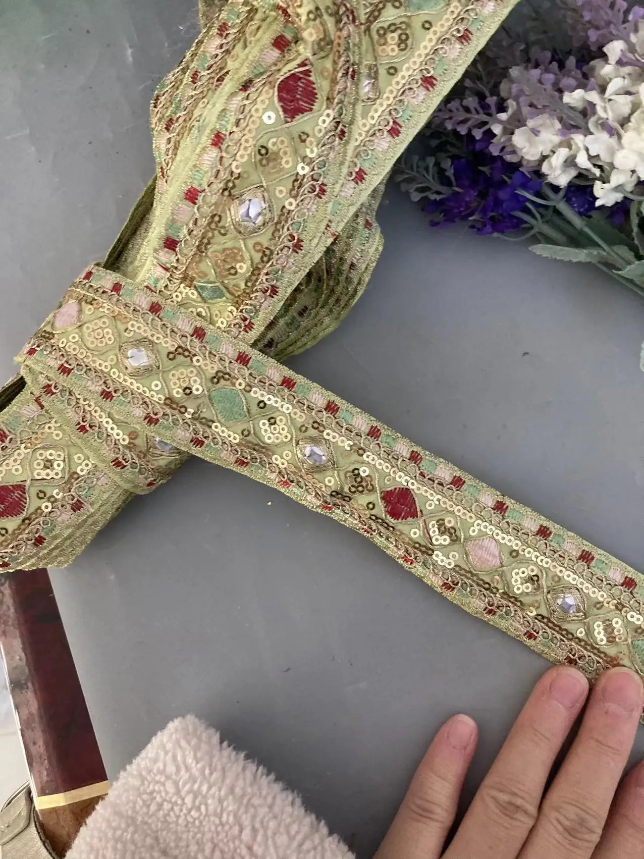 1 Yards Ye;llow 4.5cm Wide Ethnic Style Embroidery Lace Accessories Diamond-shaped Sequin Embroidered Barcode Clothing Webbing