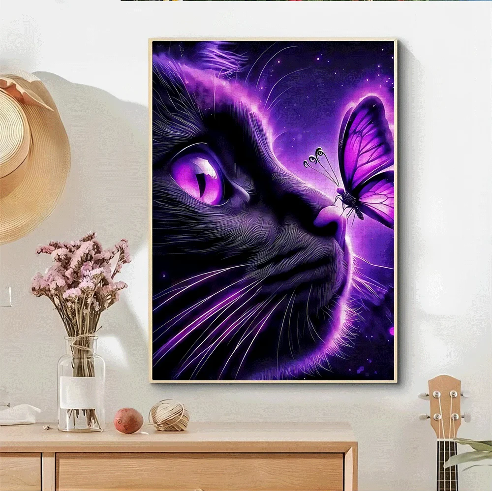 1000 قطعة قطة سوداء مع عيون أرجوانية، أحجية الصور المقطوعة ذات السماء المرصعة بالنجوم والفراشة - تصميم مشهد ليلي وردي أرجواني نابض بالحياة، كبير للبالغين