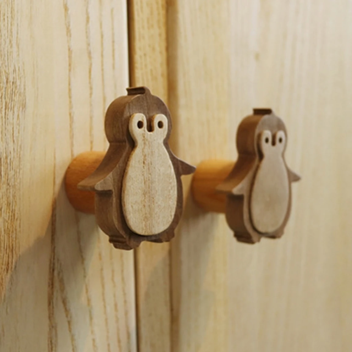 New Kitchen Wood Animal Hook Cute Room Decor Hook For Home Drawer Wardrobe Door Handle Accessories Penguin Keychain Wood Hook