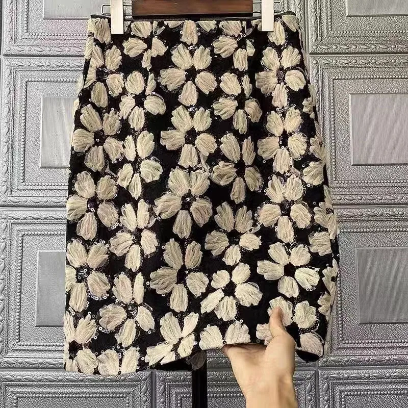 

Vintage Flower Jacquard Summer Skirt Women Sweet Sequin Black A-line Mini Skirt Elegant Wrap Hip High Waist Robe