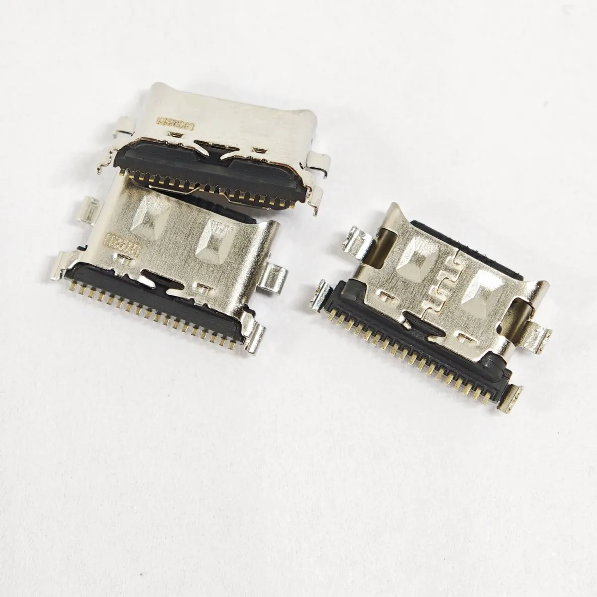 50Pcs Usb Dock 18Pi…