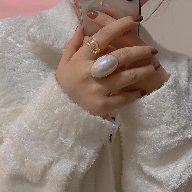 

Exaggerated Large Ring for Women Metal Open Finger Ring Simple Versatile Minimalist Design Trendy Accessory Fashion Jewelry