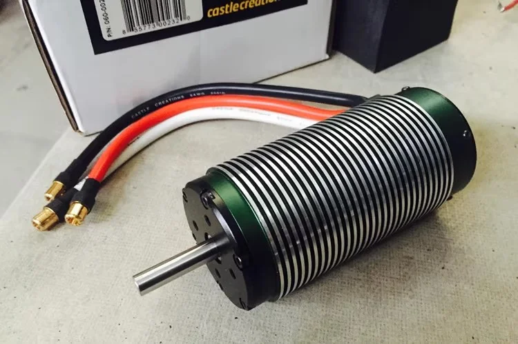 

Бесщеточный двигатель Castle 2028 780 кВ, подходит для аккумулятора LI-PO 8S