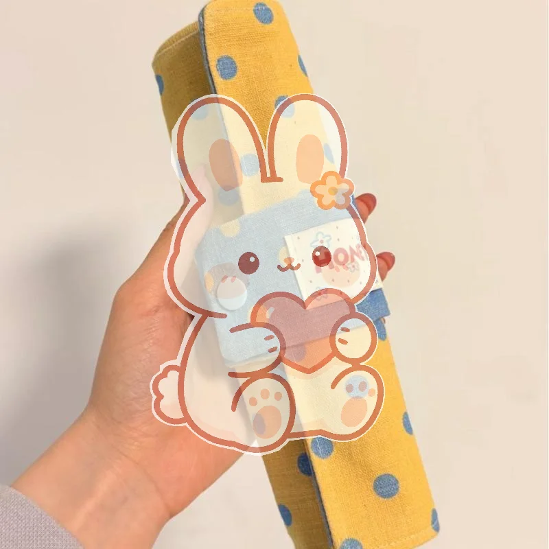 Makeup - Vintage Polka Dot Roll Up Pencil