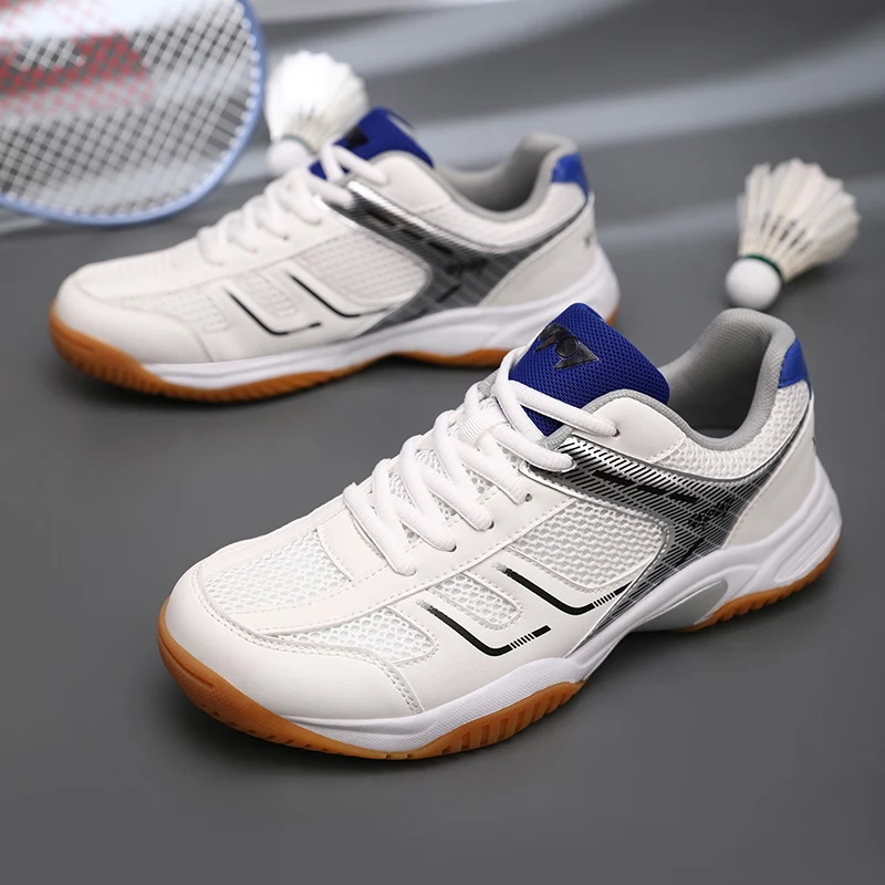 

New Style Same gender design badminton shoes Comfortable Breathable Wear-Resisting soft Training Tennis shoes