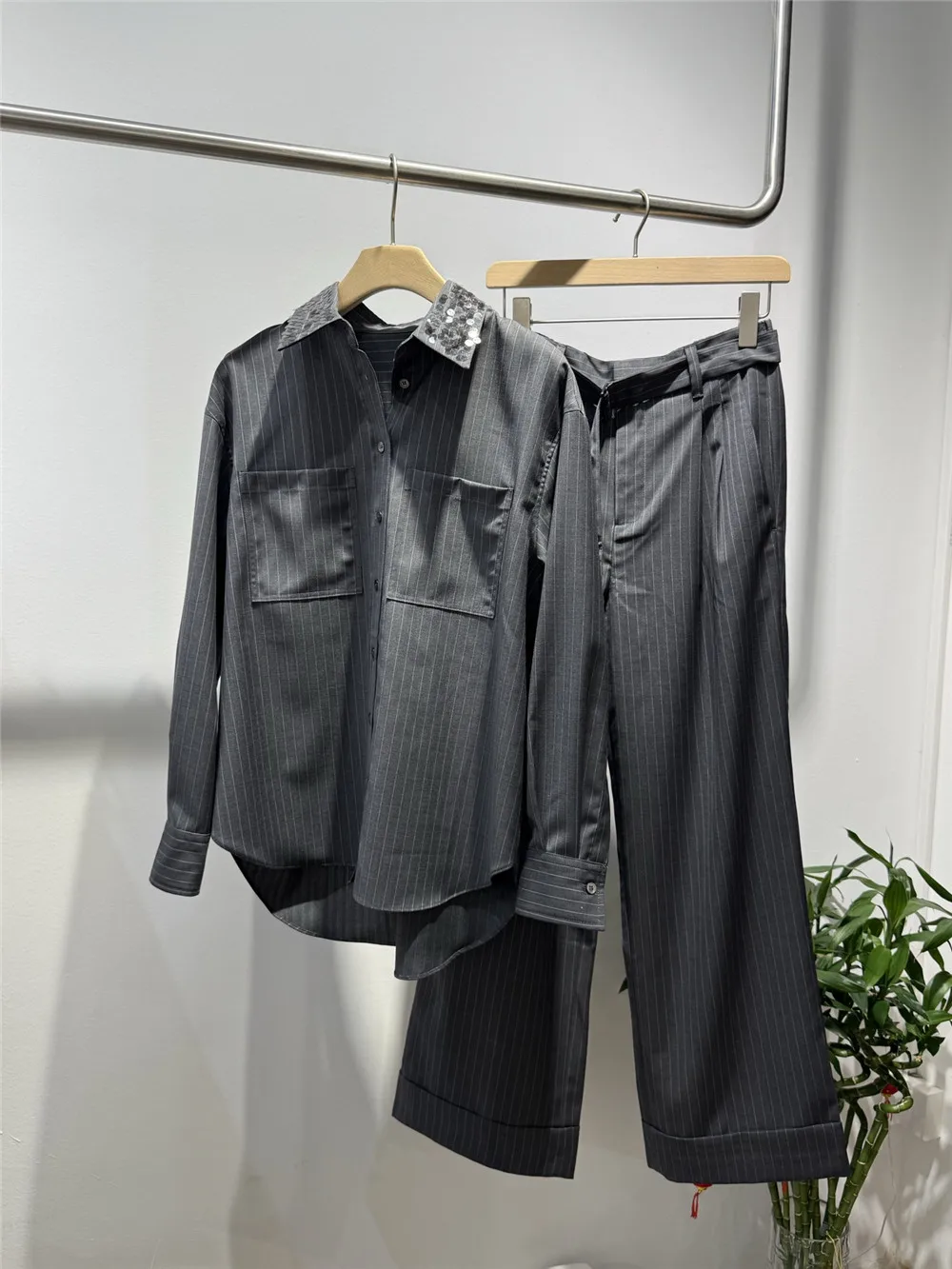 

25 Early Autumn New Women's Sequin Striped Long Sleeve Wool Shirt +High Waist Straight Pants 2-Piece Set
