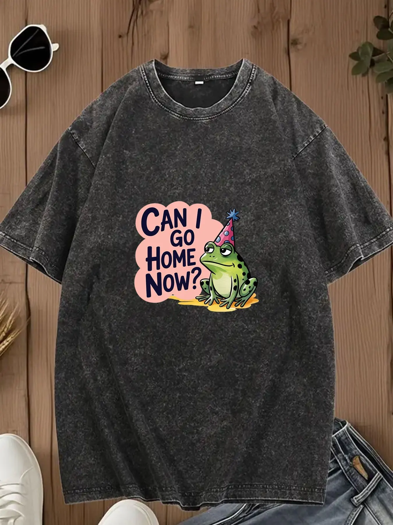 Can I Go Home Now? — Festive Frog Pattern Washed T-Shirt, Suitable for Fun Outfits at Home and in the Office — 230g Soft and Ultra-Soft Washed T-Shirt, Summer Trendy Printed Gift Choice