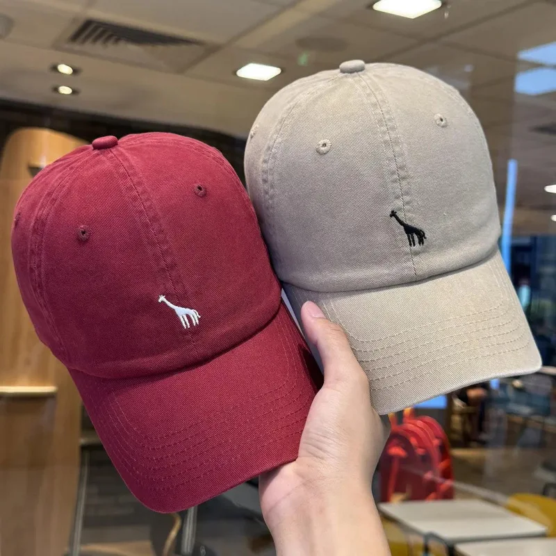 

Бейсбольная кепка с вышивкой жирафа из мультфильма, солнцезащитная дышащая регулируемая идеальная повседневная кепка для мужчин и женщин, бейсболка унисекс