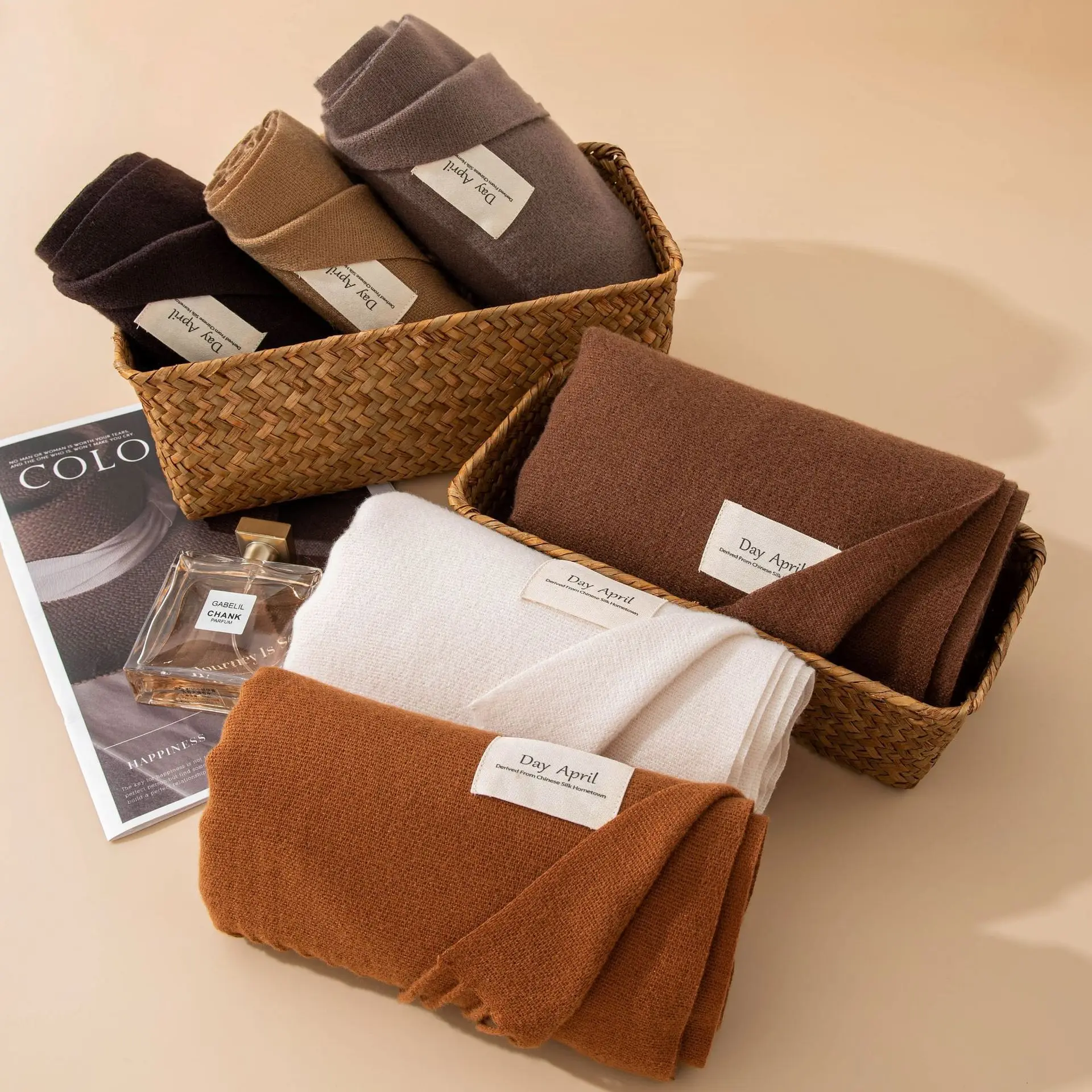 

Women's Solid Color Scarf Korean Style Cashmere Feel Soft Long Versatile Shawl Wrap for Autumn Winter 2025