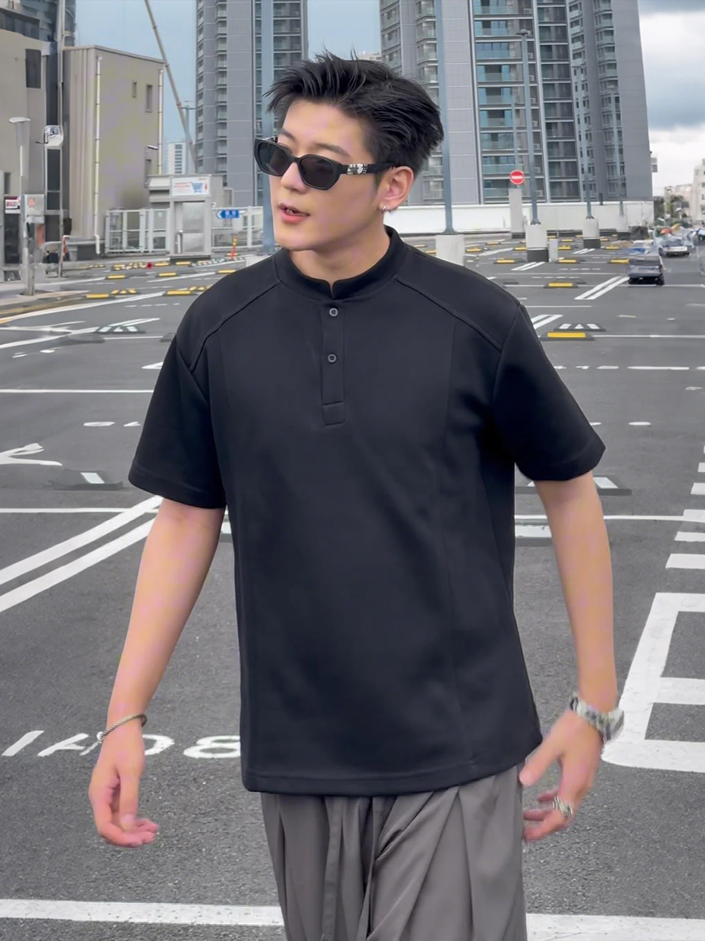 

Bla Henry Collar ort Sve Men's T-irt American Sle Stand Collar Patchwork Boxy Wide irt Casual Faion