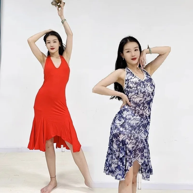 Traje de danza del vientre personalizado, Ropa de baile latino, nuevo vestido sin espalda, Falda corta con vuelo grande irregular, Ropa de baile en barra de talla grande