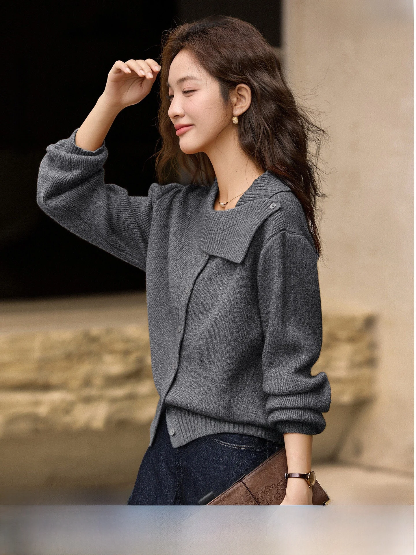 

Korean Design Loose Women's Knitted Sweater Asymmetrical Collar Winter New Sle Casual Faion Soft Polyester Fiber Long Sve