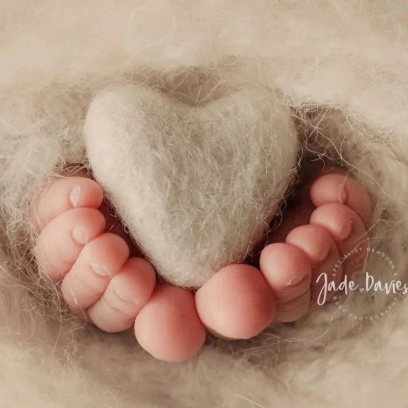 Newborn Felt Love Photography Props Baby Posing Wool Peach Heart Photo Props Boys Girls Studio Background Decoration Accessories