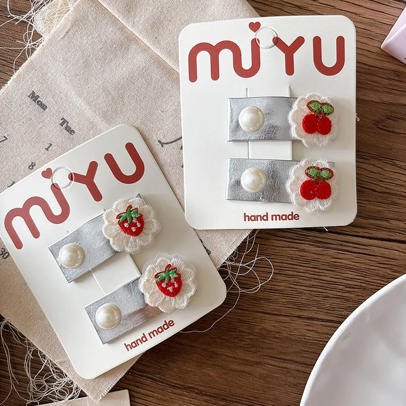 

Korean Hair Clips for Girls Silver Faux Leather Cherry Embroidery Bang Clips Non-Slip Grip Sweet Edgy Style Toddler Side Clips