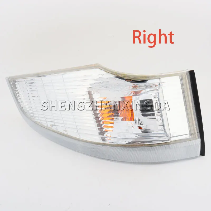 Car Front Fog Light Corner Light Turn Signal Light Headlight Indicator Light Assembly Suitable for Mitsubishi Canter Fuso Fe 7/8 2005-2011