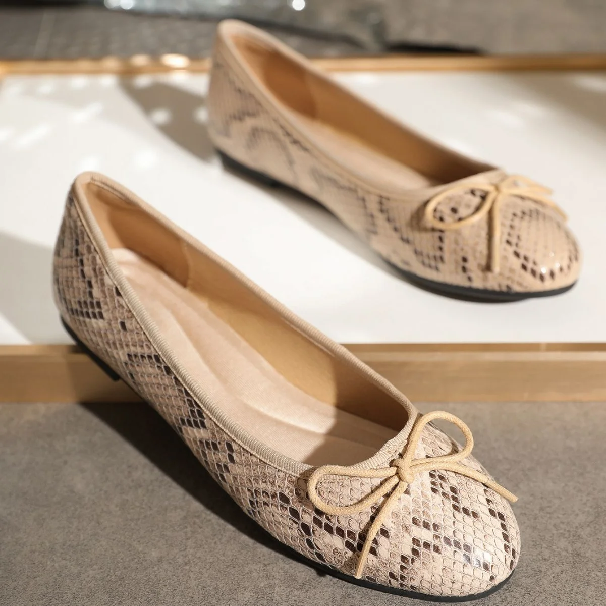 

Hot Sale Snakeskin Pattern Flats Women, Fashion Bowknot Ballerina Shoes, Soft Sole Non-slip Driving Shoes for Daily & Party