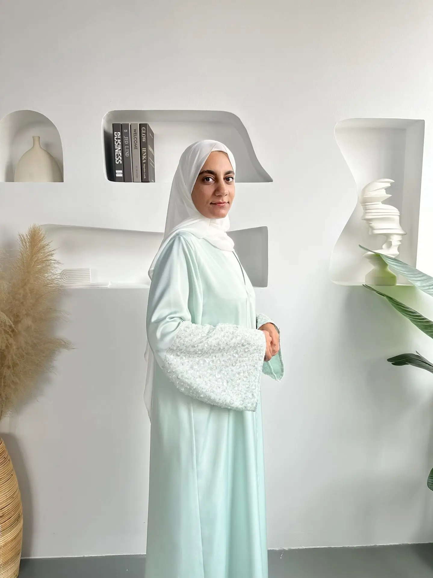 

Wholesale Muslim Abaya Robe Ramadan Muslim Women Abaya with Sequin Design Breathable Satin Dubai Abaya Cardigan Solid Color Robe