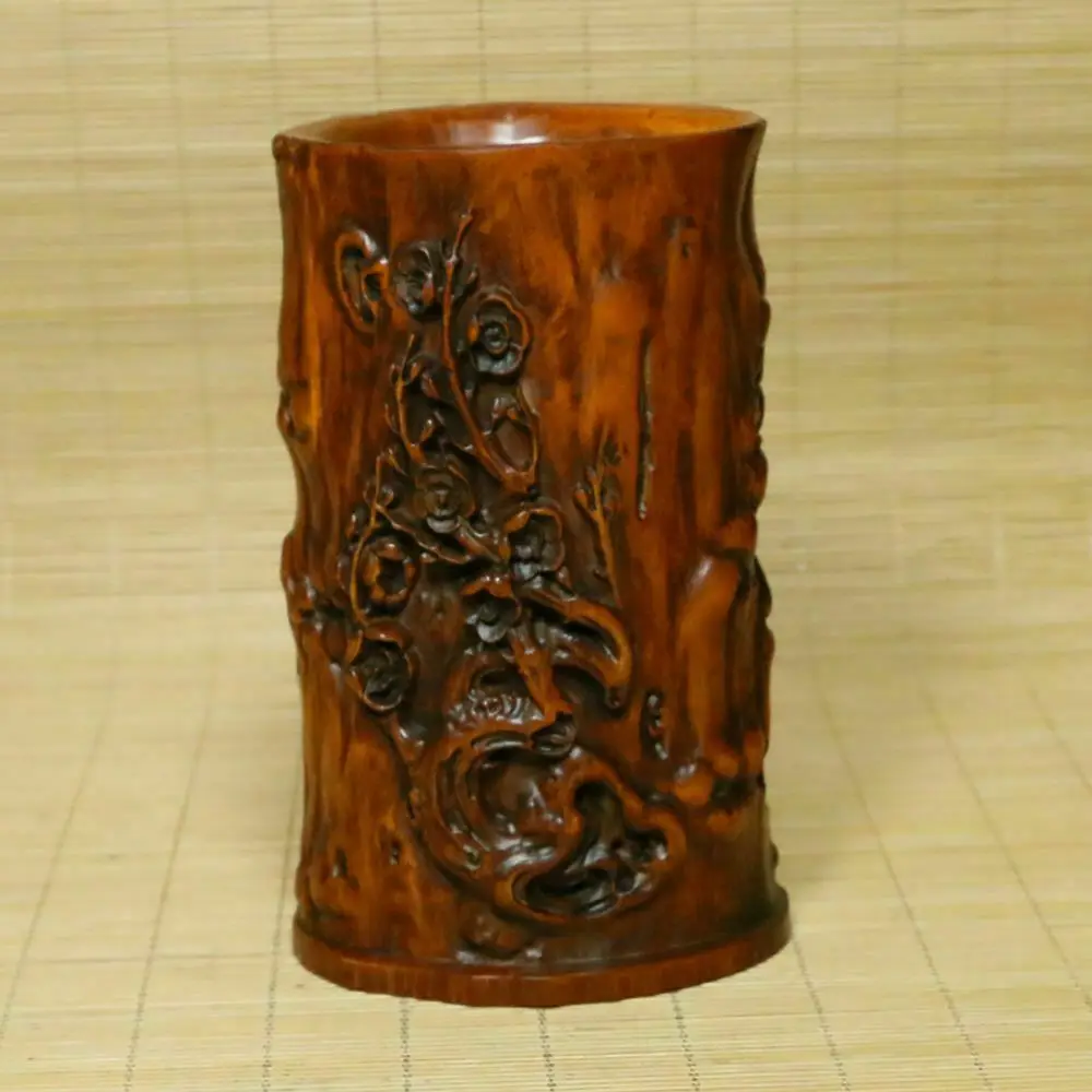 Chinese Natural Boxwood Hand-Carved Exquisite Brush Pots