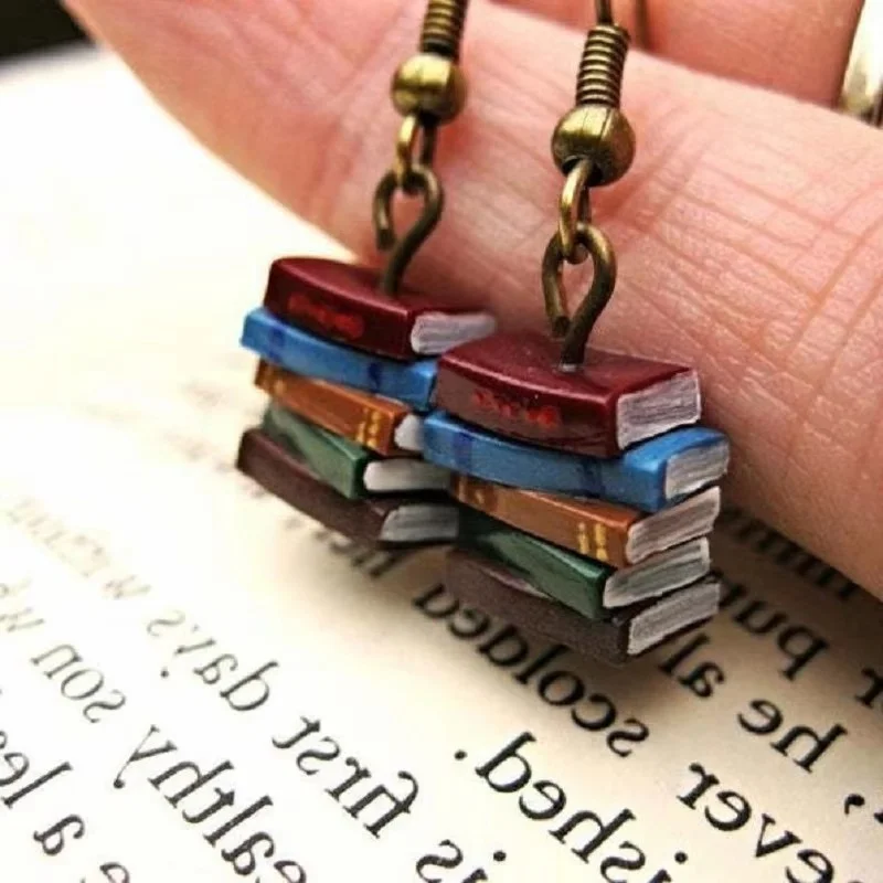 1Pair Vintage A Pile of Books in the Retro Library Earrings for Women Daily Decoration Party Jewelry Girls Gifts