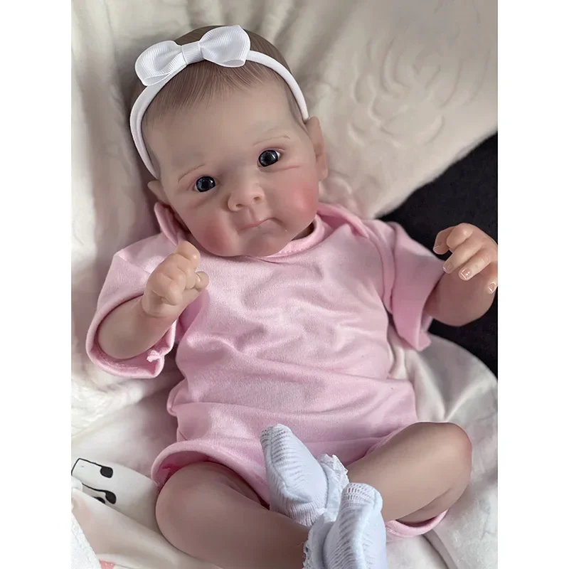 

45cm Blue Eyes Reborn Doll Bettie Lifelike Soft Touch Cuddly Baby Multiple Layers Painting 3D Skin with Visible Veins