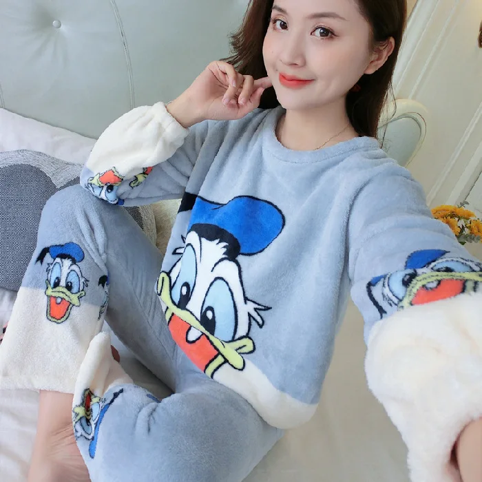 Mickey Minie Pajamas Disney Women\'s Flannel Pajamas Set Winter Coral Velvet Thickened Warm Home Clothes Pajamas Two-piece Set