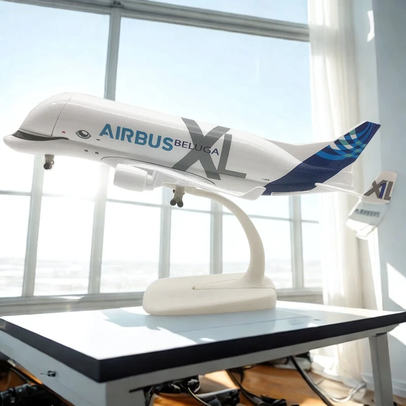 20 سنتيمتر نماذج طائرات مقياس A330 Beluga الحوت طيران سبيكة معدنية يموت الصب نموذج طائرة مع عجلات طائرة ديكور المنزل هدية