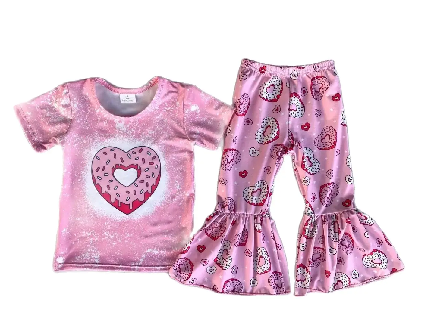 Children's Valentine's Day suit for baby girl in summer short-sleeved bell pants with love donut elements and pink sweet and cut