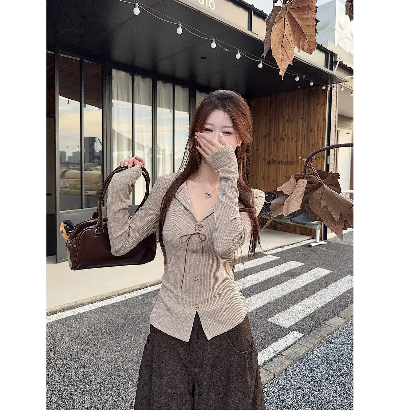 Retro  Knot V-Neck Long Sleeve T-Shirt Women's Slim Fit Button up Top for Autumn Fashionable Unique Design
