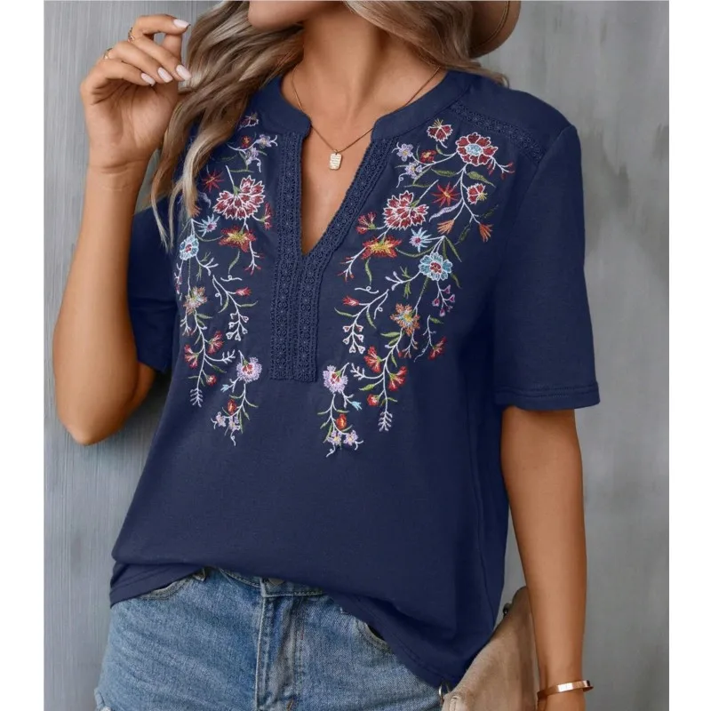 2024 Summer New Fashionable Ten Thousand Needle Embroidery Splicing V-neck Lace Top Casual Loose Women's T-shirt