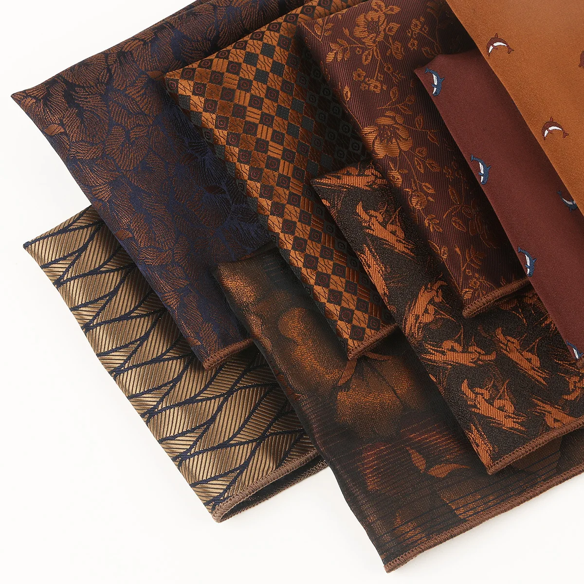 Traje para hombre, bufanda cuadrada pequeña, moda de poliéster, accesorios de boda, patrón de bordado Retro, toalla de bolsillo, ropa