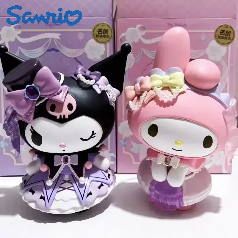 

Фигурка героя аниме Sanrio Kuromi My Melody Rose, праздничная серия, модель куклы, фигурка, кавайное украшение, коллекционные подарки для детей на Рождество