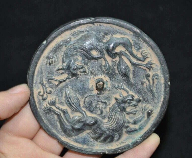 

Chinese bronze Feng Shui Lucky Dragon beast statue Exorcism Bronze mirror