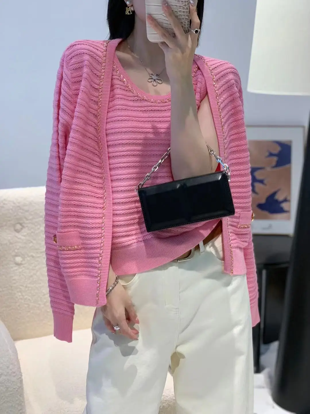 Conjunto de Cardigan de Tricô Sem Mangas Deco com Corrente Rosa Estilo Europeu de Alta Qualidade para Mulheres Faionáveis