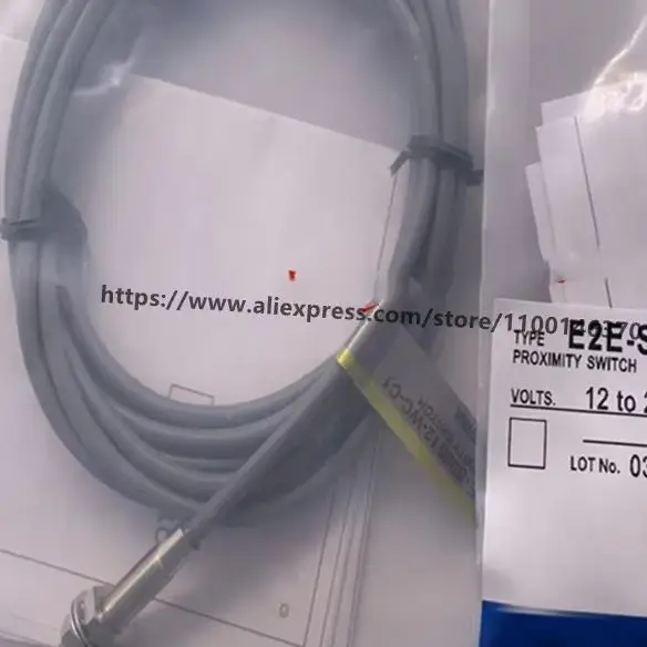 14Pcs XS2F-D421-G80-F 5M New Proximity Switch