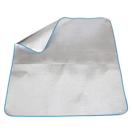 

Portable thickened moisture-proof mat, picnic lawn and camping cloth