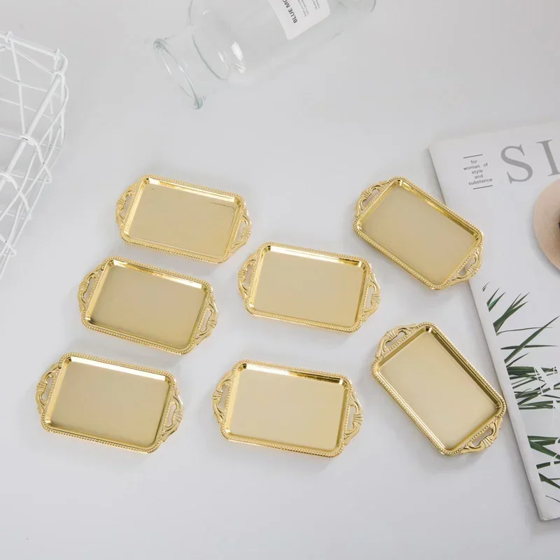 Gold 50pcs Cake Plate Plastic Cupcake Dessert Displays Tray Food Grade PET Pastries Cookies Cake Board Bottom Base Baking Mat