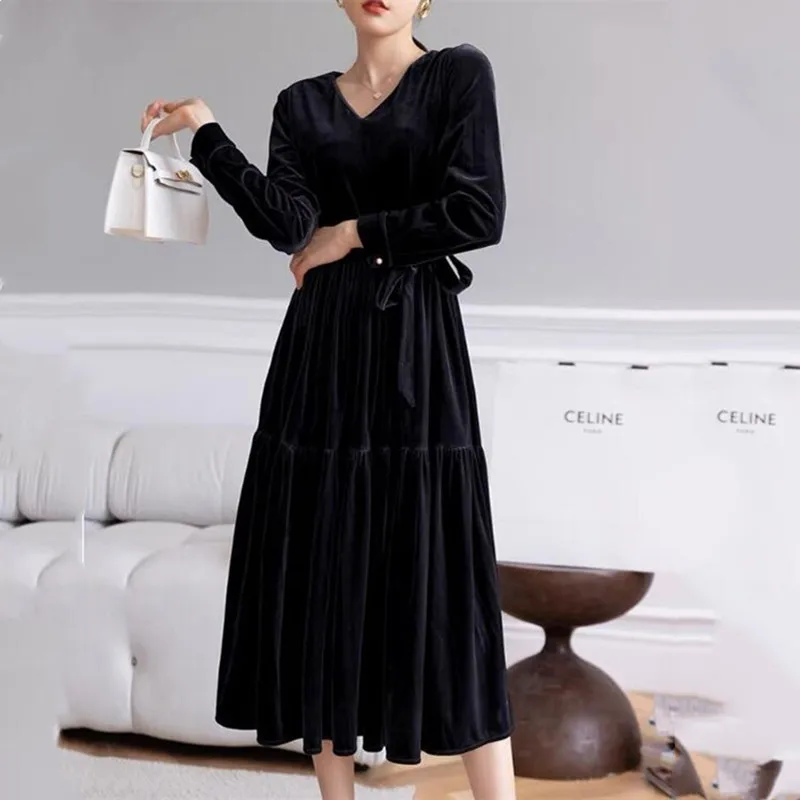 

Winter Women long sleeve velvet dress Autunm Vintage Lace Up Long party Dress plus size velour Maxi Dresses Vestidos plus size
