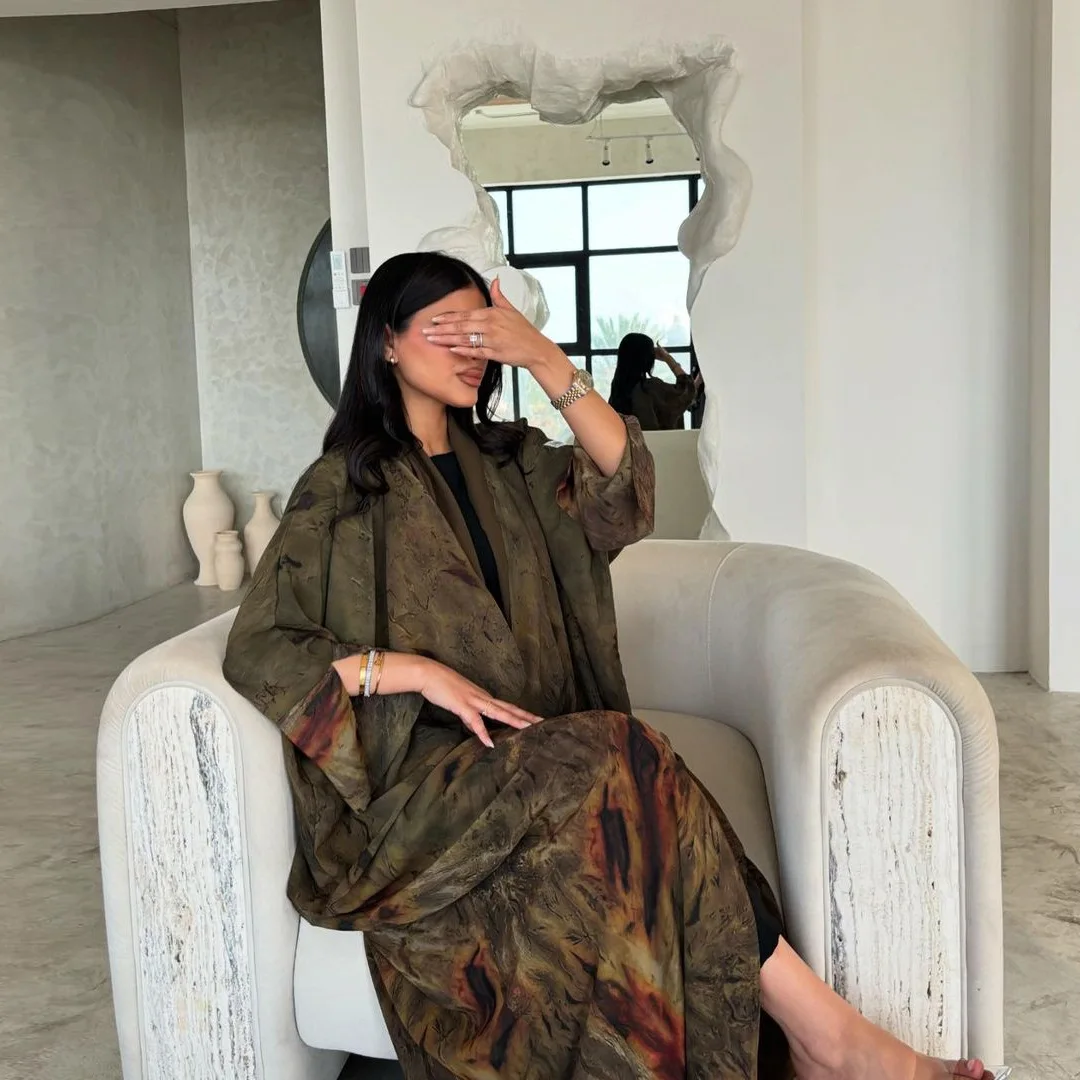 2025 Commercio all'ingrosso Dubai Abaya Caftano Turco Modesto Abaya Donne Abito musulmano Kimono Tie Dye Acquerello Chiffon Stampato Abaya