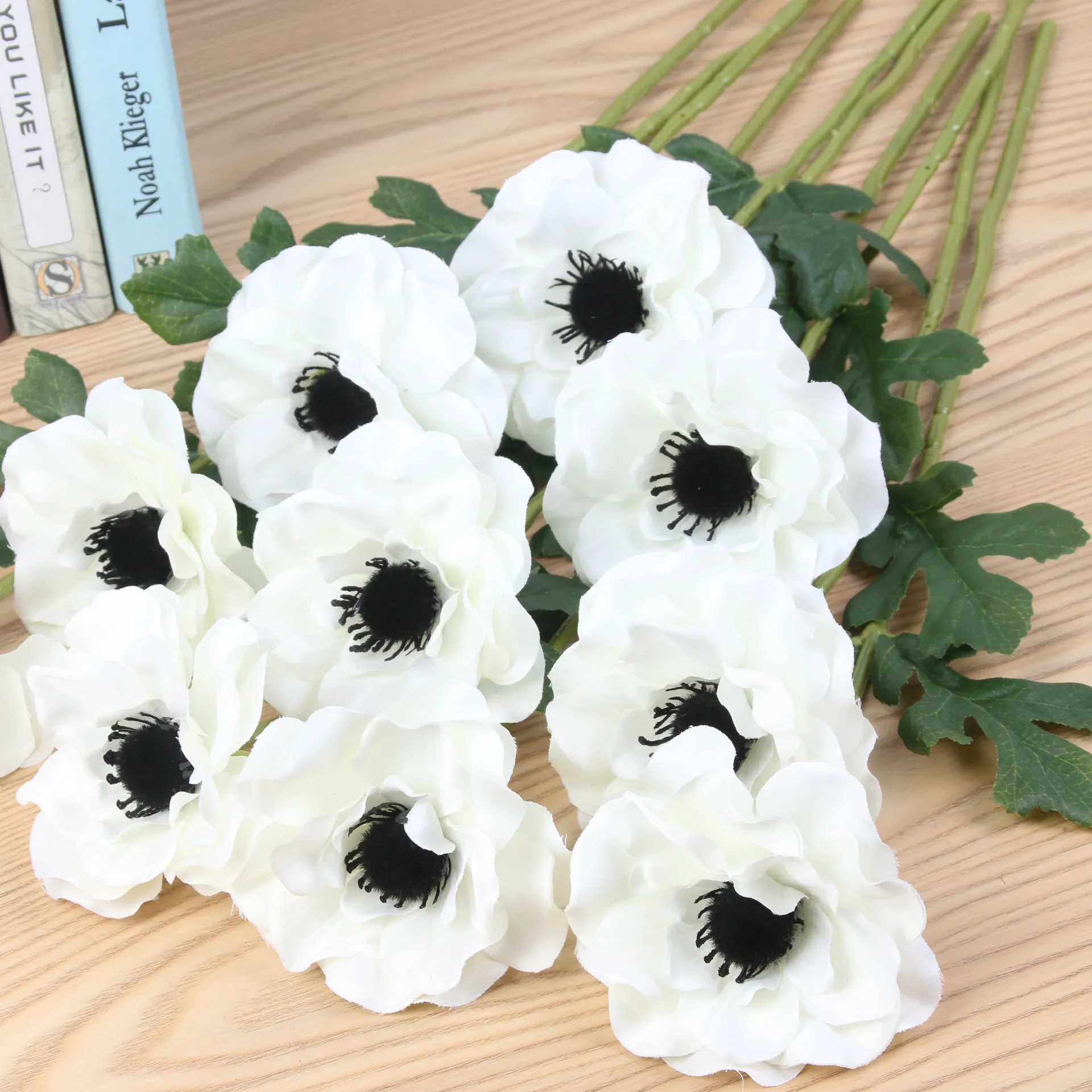 10PCS/a lot Silk Single Head Anemone Flower Home Living Room Decoration Fake Flowers Wedding Party Background Props