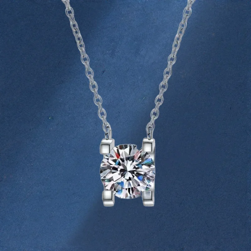 Luxury Shiny Moissanite Diamond Pendant Chain  0.5/1/2CT D Color for Women, PT950 Platinum Necklace Engagement Fine Jewelry