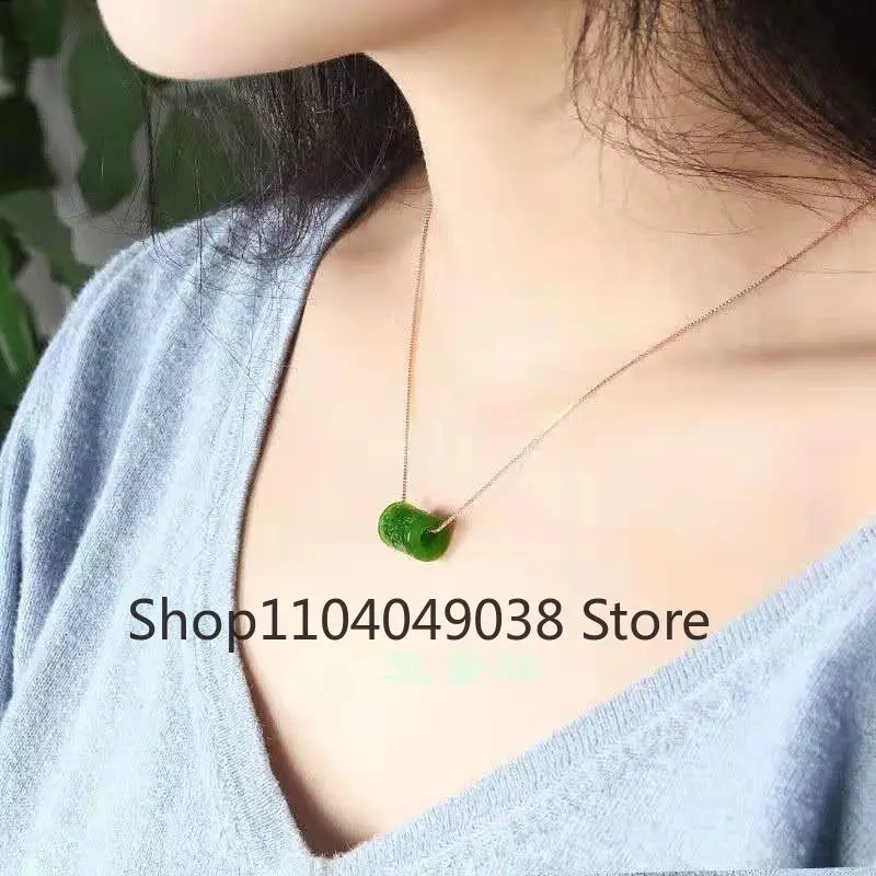 ميانمار الجاديت الأخضر اليشم قلادة المرأة شفاء الأحجار الكريمة غرامة مجوهرات حقيقية الطبيعية بورما اليشم نحت قلادة بها خرزات قلادة