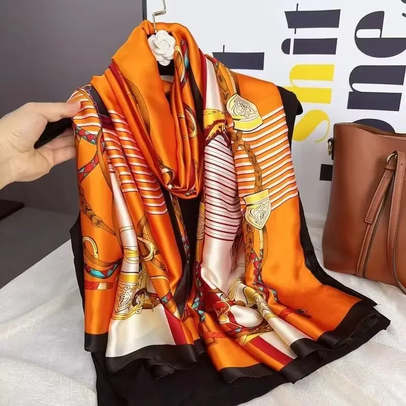 1 Stück 90x180cm Neuer Seidensatin-Schal, Künstlerischer Stil, Retro-Schal mit Pflanzen- und Blumendruck, Elegantes und leichtes Luxusgeschenk für Mama – Detail 15