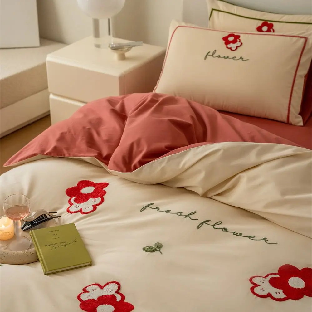 

Customizable cotton light abrasion four-piece set
