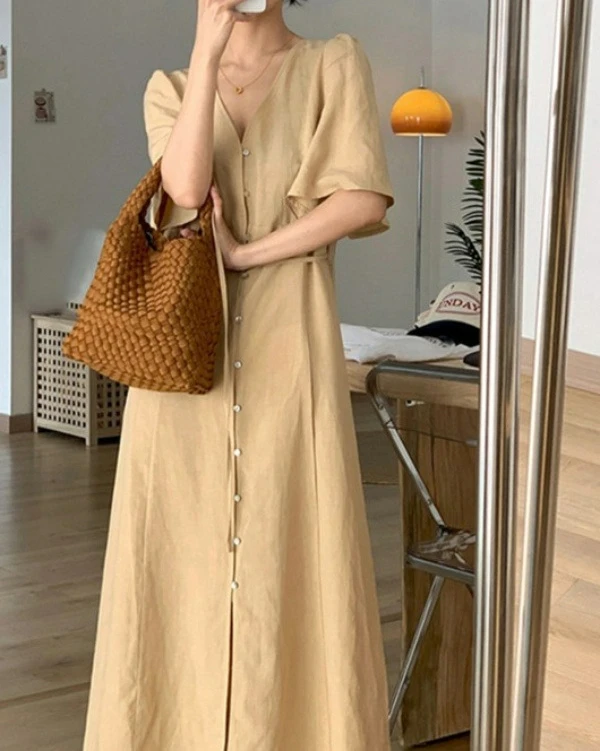 

2025 Summer New V-neck Dress for Women Loose and Slim Covering Meat Retro Style Long Dress