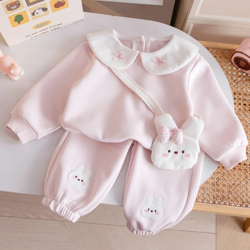 

Cute outfit for baby girl26Spring and Autumn New Style Girls' Doll Collar Sweatshirt with Cartoon Appliqué Embroidery and Sweatp