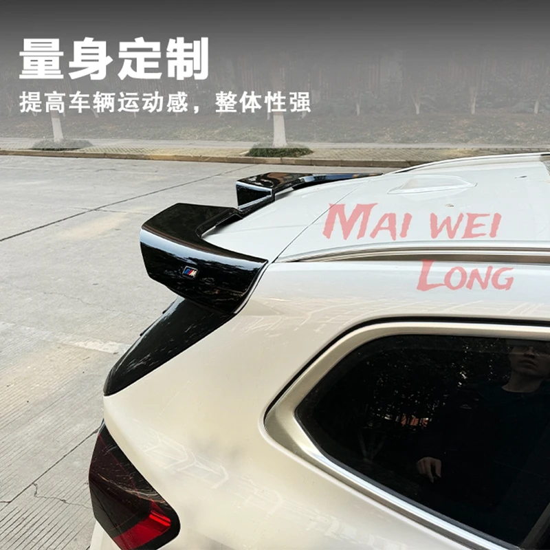 

Спойлер на крышу в стиле MP с эффектом карбона для BMW X1 U11 M Sport 2023-2024