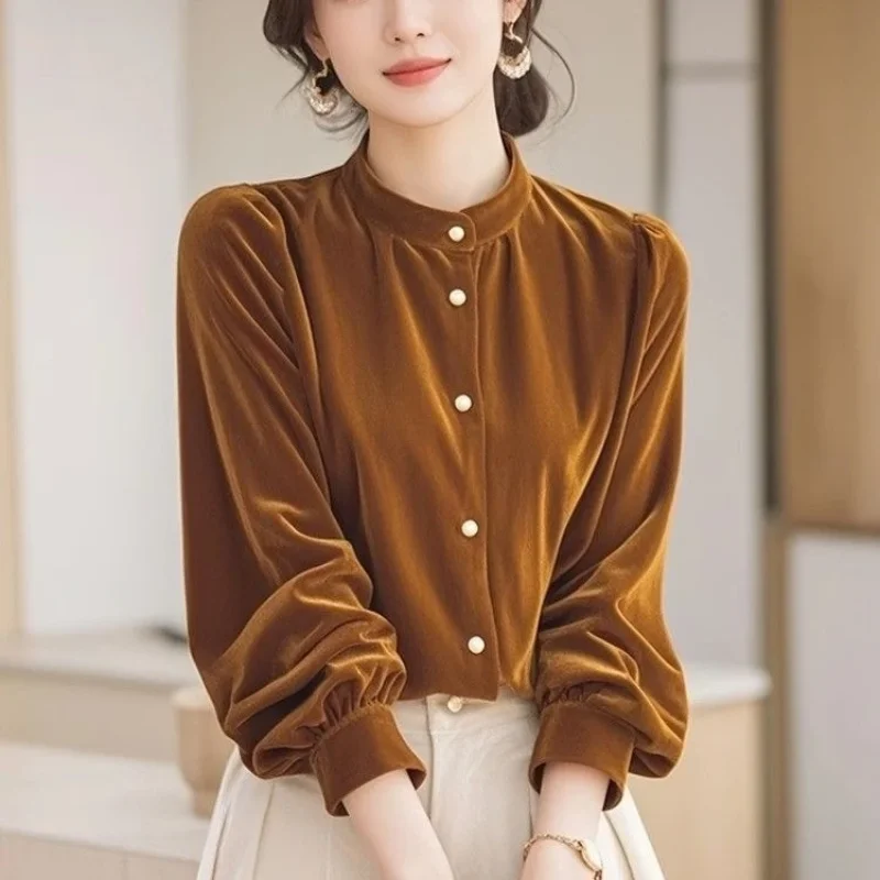

2025 Velvet Top New Temperament Design Autumn Winter Unique French Chic Long-sleeved Shirt