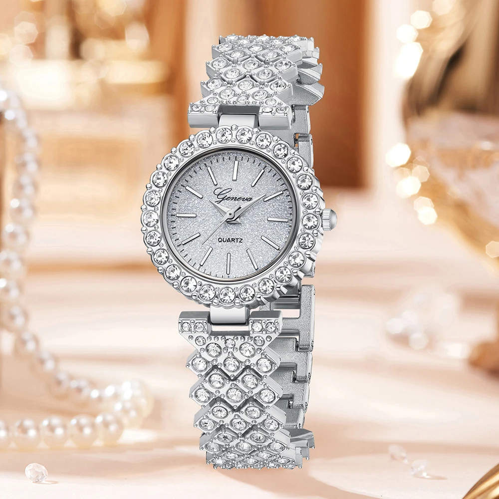 5Pcs/Set Unisex Jewelry Watches Women's Wristwatch Accessories Silver Fashion Business Elegant Trendy Classic Exquisite Light Luxury Rhinestone Luxury Bracelet Watch Set Y2K Suitable for Travel, Vacation, Parties, Daily Outfits, Perfect Holiday Gift