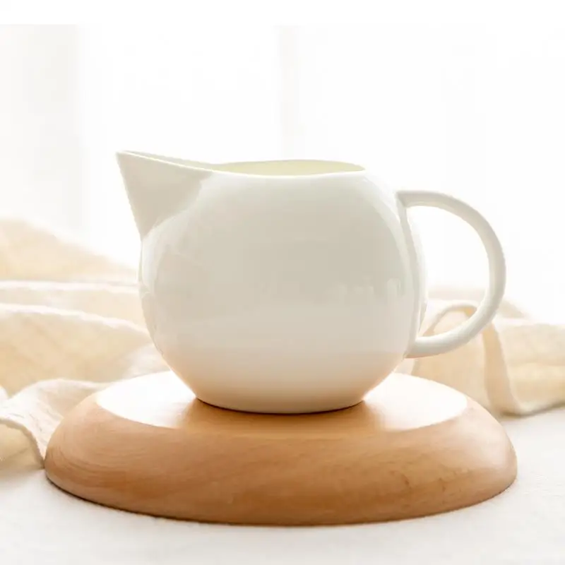 

Classic White Ceramic Milk Jug Kettle Small Luxury English Afternoon Teacup Coffee Mug Accessories